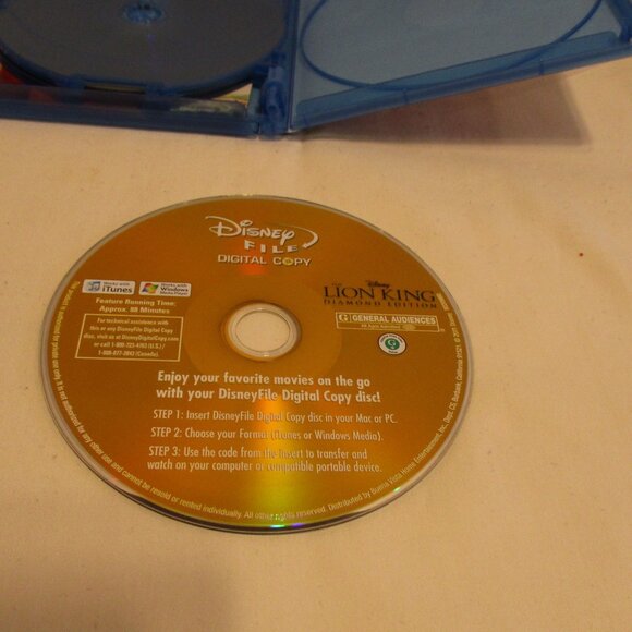 Disney 3D Diamond Edition Lion King 4 Disc Graphic Blu Ray Movie Set - Picture 10 of 11